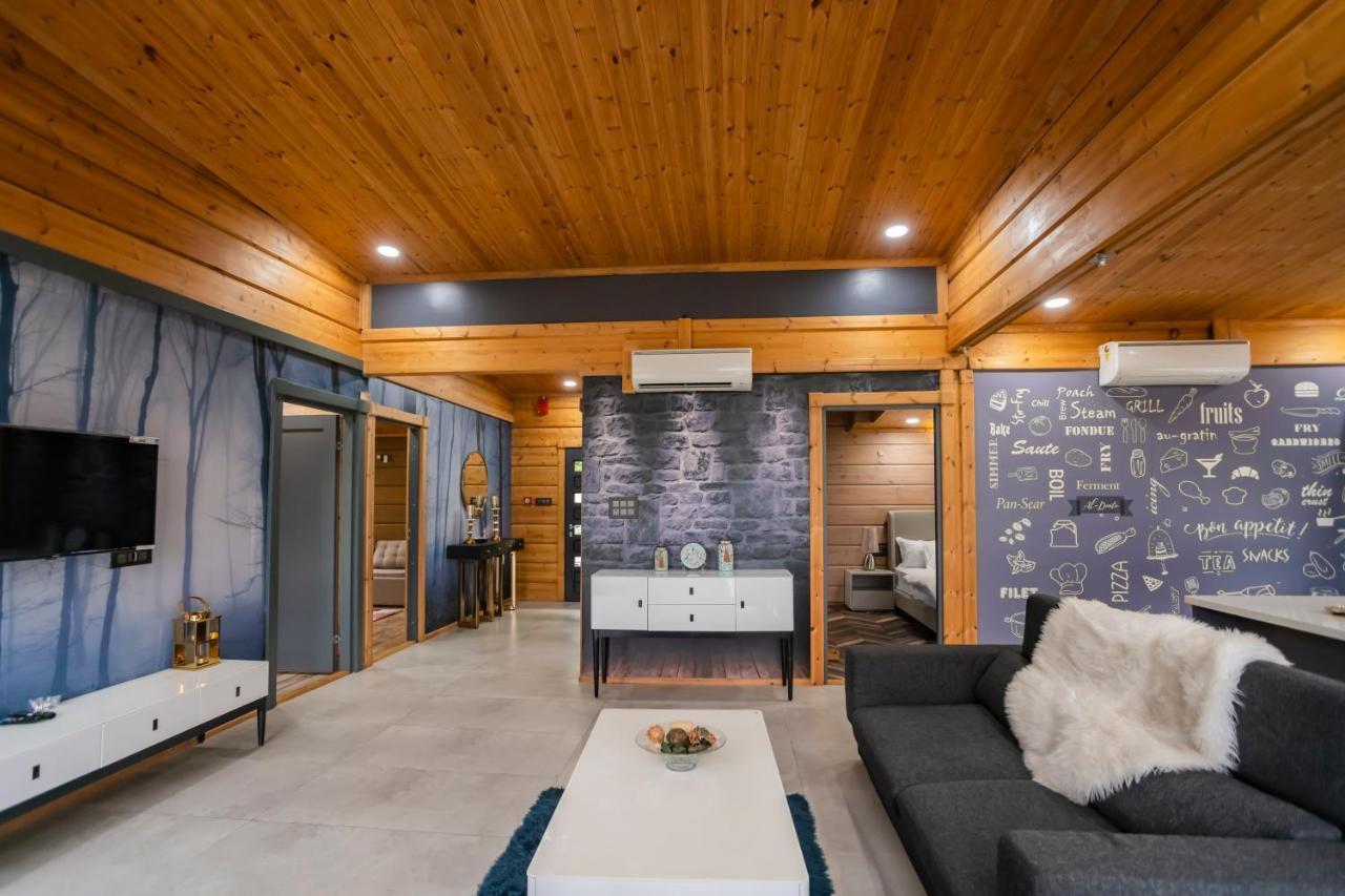 Saffronstays Paradise Pines, Dehradun - Cliff Villa With Valley & Forest Views Buitenkant foto